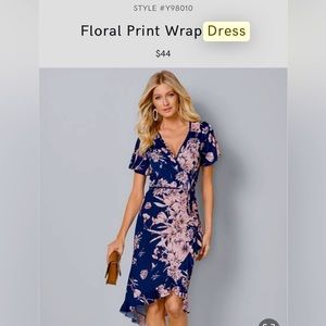 Venus floral wrap dress - Size M